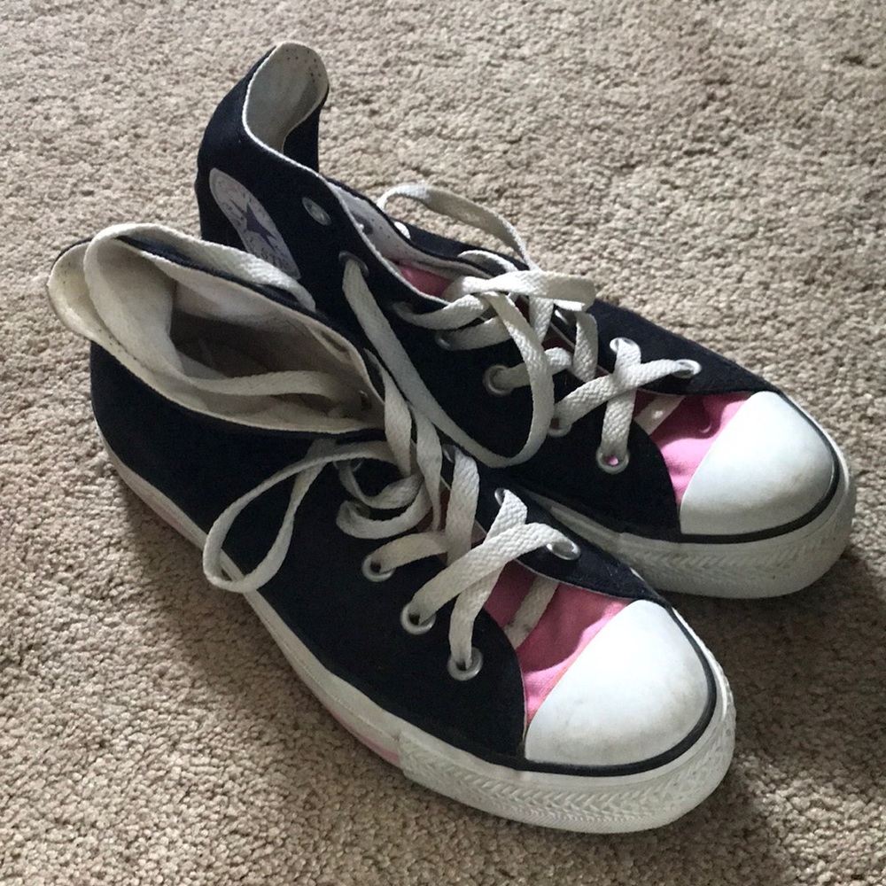 Converse sneakers SOLD